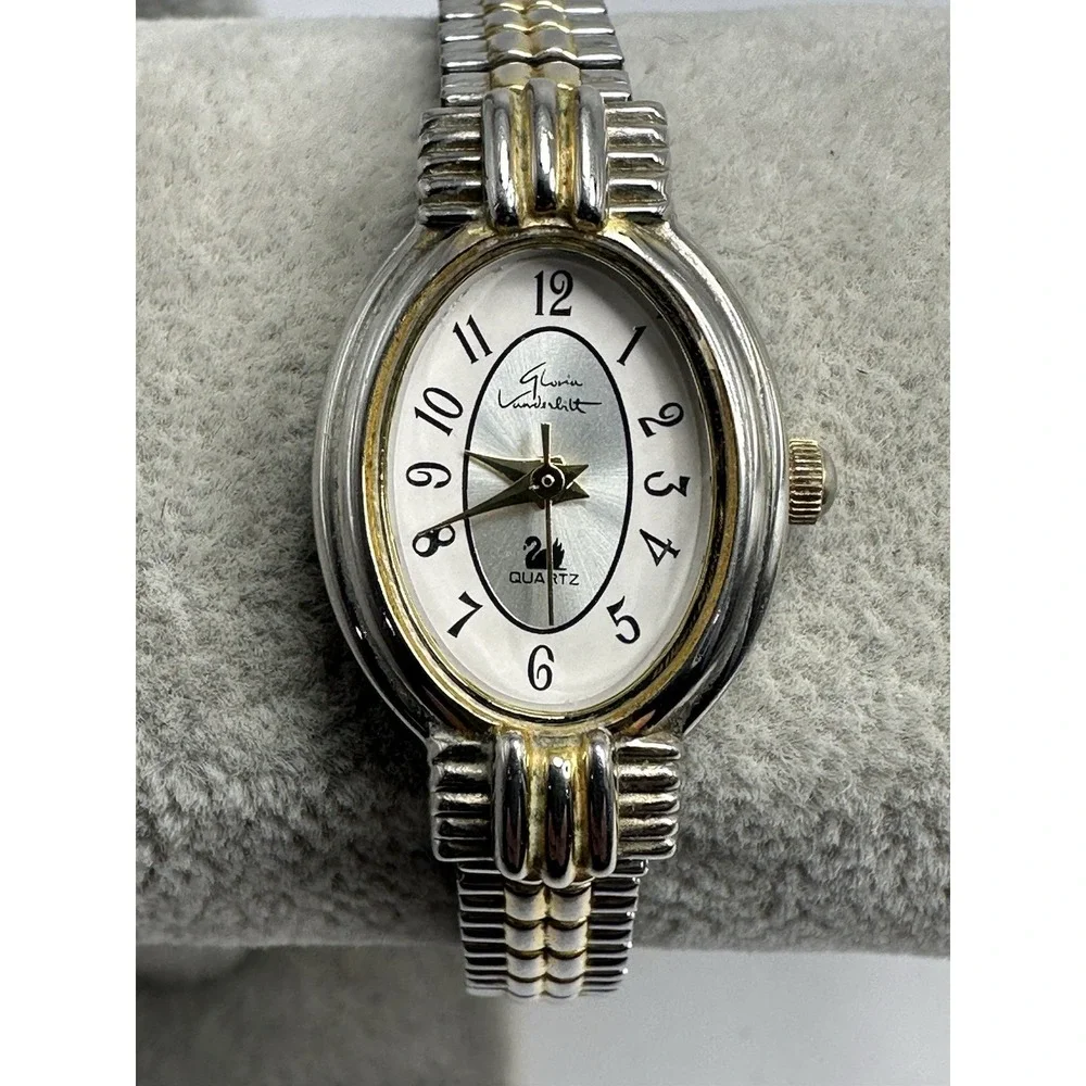Gloria‎ Vanderbilt V2577QB Ladies Watch New Battery 19MM 5.75
